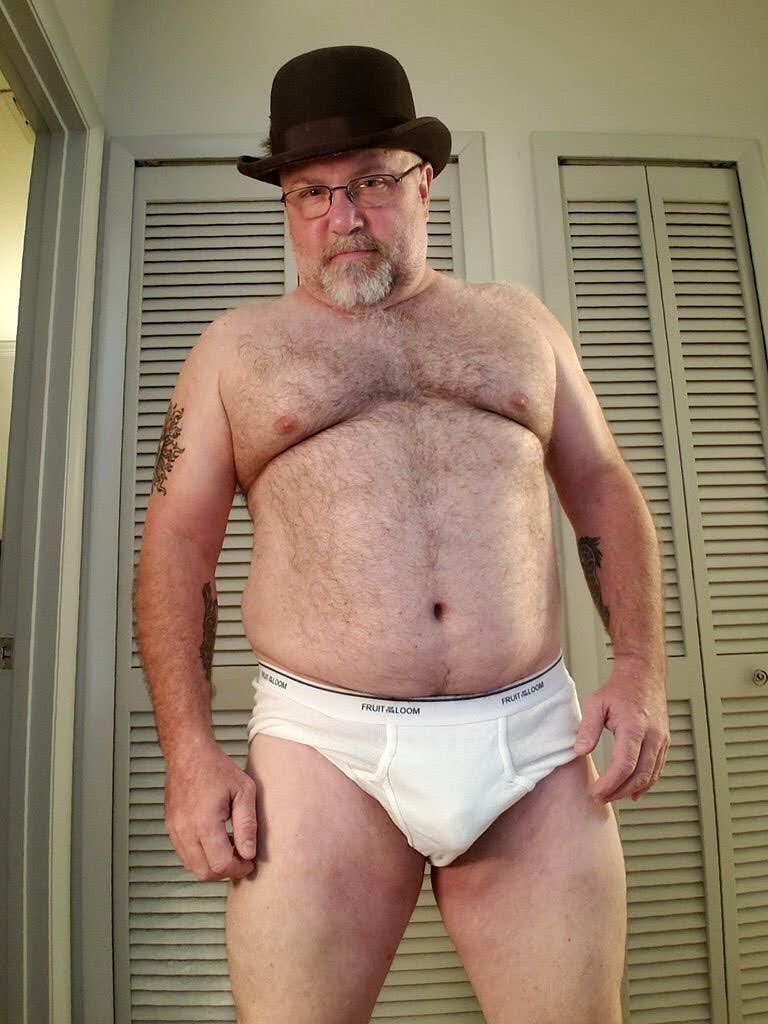 #WhiteBriefs #TightyWhities #BearGay
