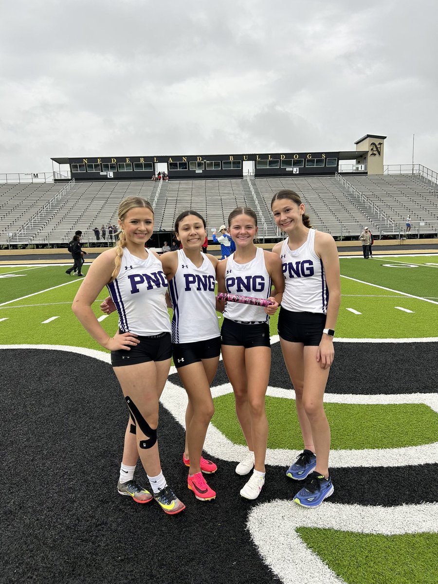 PNGTrack_Field's tweet photo. Our DMR of Emma H, Ady D, Elaine, and Morgan beat a school record set in 2003 with their 1st place finish and time of 13:30.11! 💜🤍 https://t.co/0i8ZVeMksM