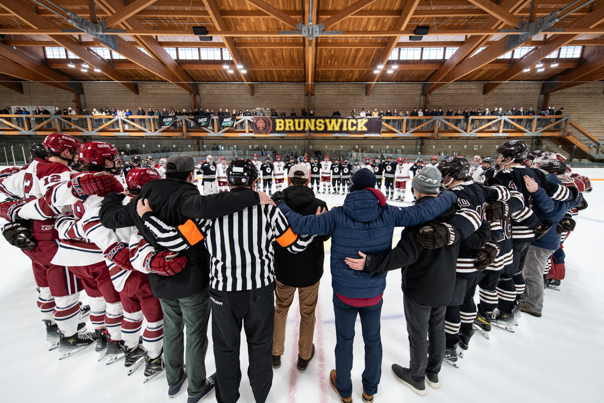 WickPuck's tweet photo. It was bigger than the game yesterday. #HT40 https://t.co/keRycQA682