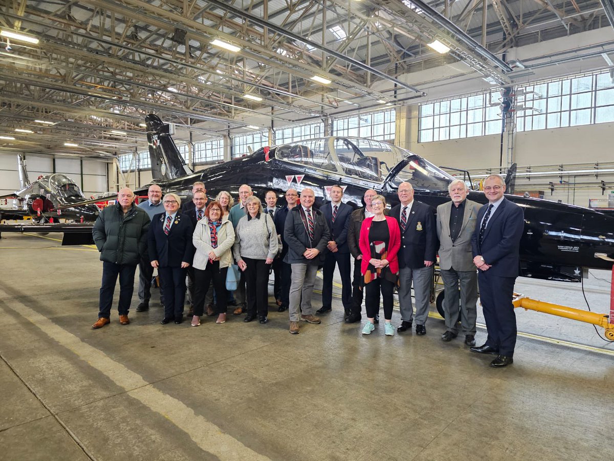 rafacaduceus's tweet photo. Thanks to @RAFMedServices @RAF_Leeming for hosting AGM2024 we had an amazing time &amp; WO Howard was a fantastic host + the @RoyalAirForce personnel we came into contact with were everything we’d expect from professionals Nec Aspera Terrent @pm_raf_ns @RAFMedReserves https://t.co/G0Vtc0aewr