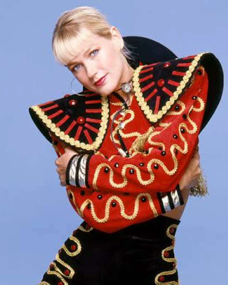 TulioJonatas's tweet photo. Finalizando carnaval no #modoxuxa 🌈❤️💋✨ https://t.co/icMkFxJ7GS