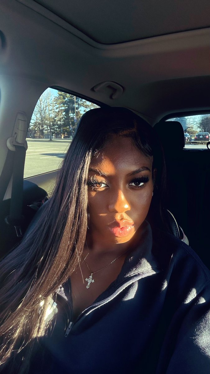 sexy black chocolate queen (KENN) tweet media