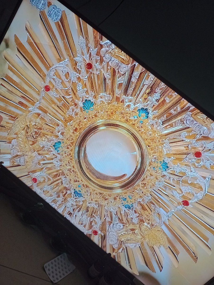 CarriemissU's tweet image. Esse canal terço da misericórdia é muito bom.
Me ajudou muito quando mudei de casa e vim morar sozinha. 
Fora que as irmãs cantam muito.
#exercitodesaomiguel