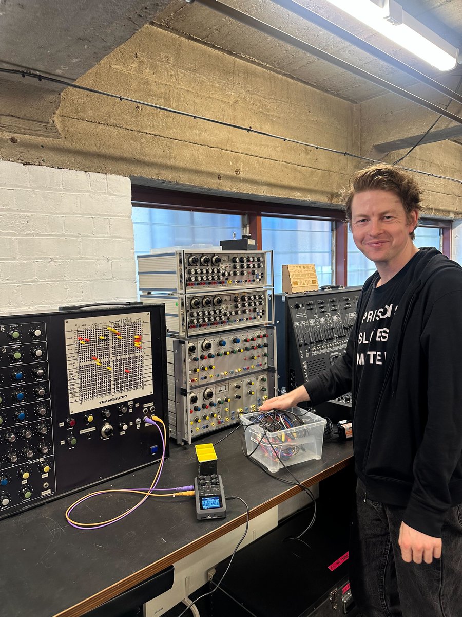 @alexmackay___ from Mogwai (<a href="/mogwaiband/">Mogwai</a>) popped in and spent some time on local legend, the Transaudio!

Thanks for coming in Alex, hope to see you again!