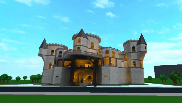 Sneak peek  at my current Bloxburg castle build. This thing is MASSIVE!!!

@heybloxburg @Roblox @BestOfBloxburg @BloxburgNation @BloxburgBuilds @BloxburgNews  #bloxburgbuilds #ROBLOX #custombuilds