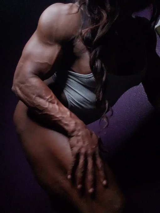 Dark Desire https://t.co/GiCHQLmp80 #realloyalfans https://t.co/t0aa2jtRtN<a href="/tag/realloyalfans"class="tags">#realloyalfans</a>