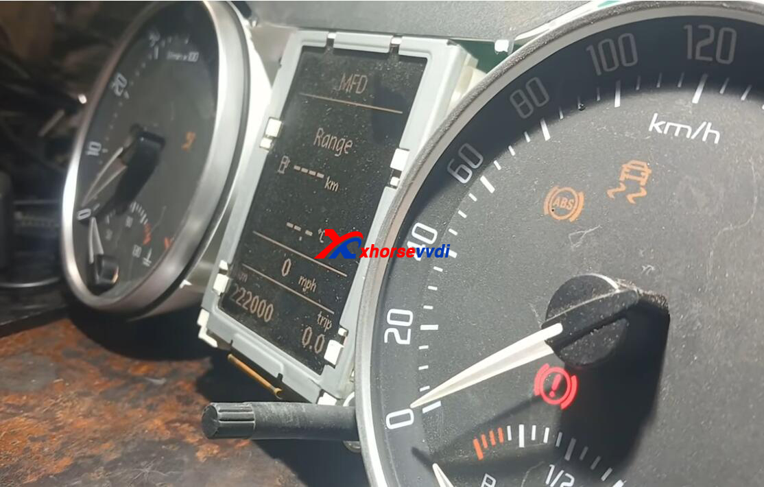 Xhorsevvdi's tweet photo. Instrument Cluster Replacement &amp; Immo Data Transfer ✅ By #xhorse VVDI2 On Skoda Octavia 1Z 👍👍
📸 hesham essam  
#vvdi2 #skodaoctavia #immodata #dashboard #skodacluster #ecuclone https://t.co/k97QBvGmLX