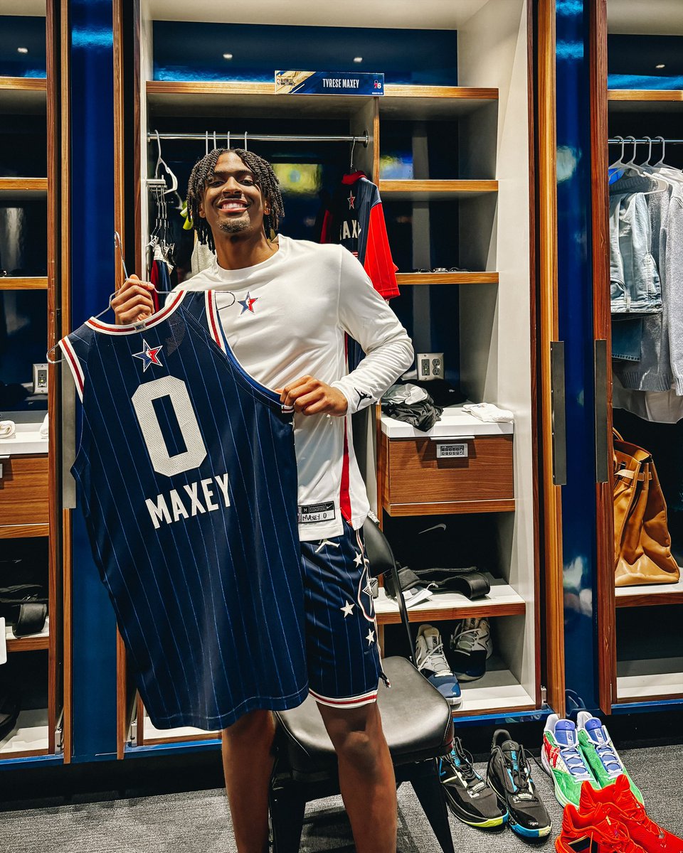 sixers's tweet photo. this one is a must cop. 🫡⭐️ https://t.co/xDJw66Sz9C