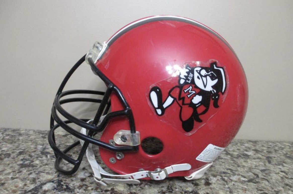 HelmetArch's tweet photo. Random helmet of the day. John Marshall High School Lawyers (Cleveland, Ohio) https://t.co/aHT1ltrMsz