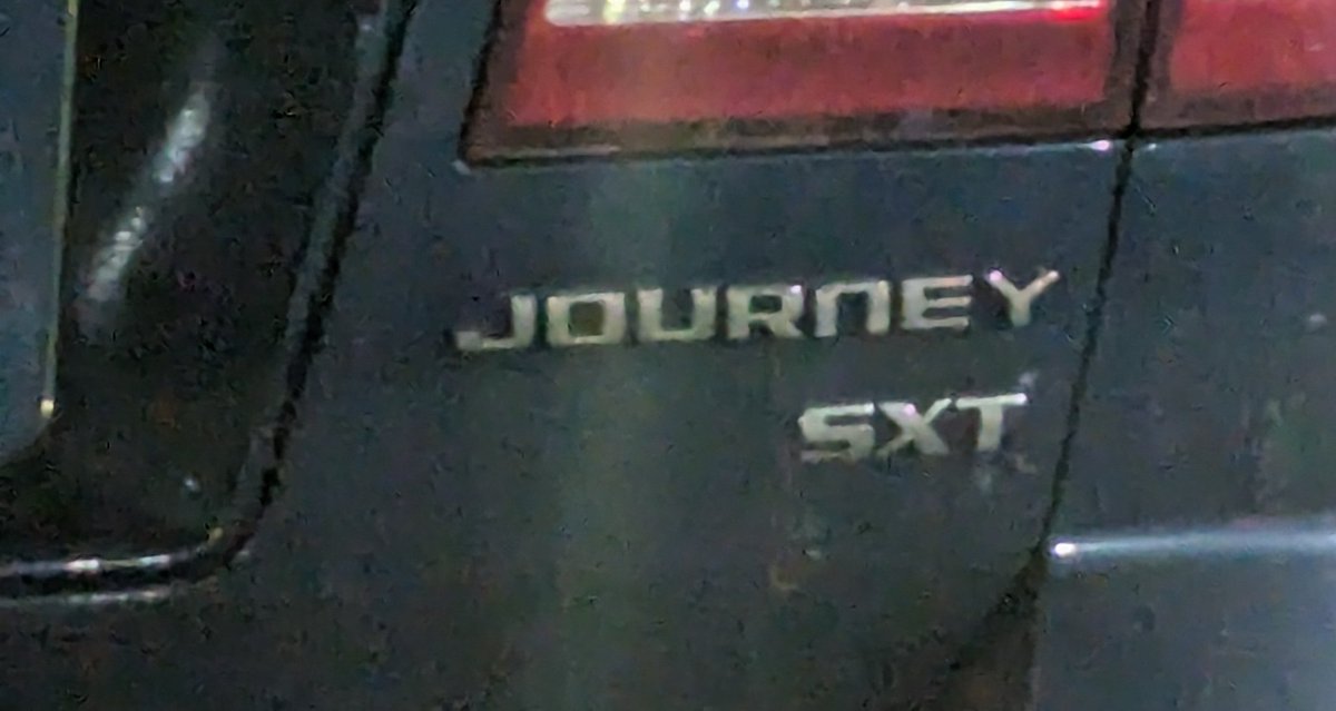 They must be big fans. #Journey #CFGarena #FreedomTour2024