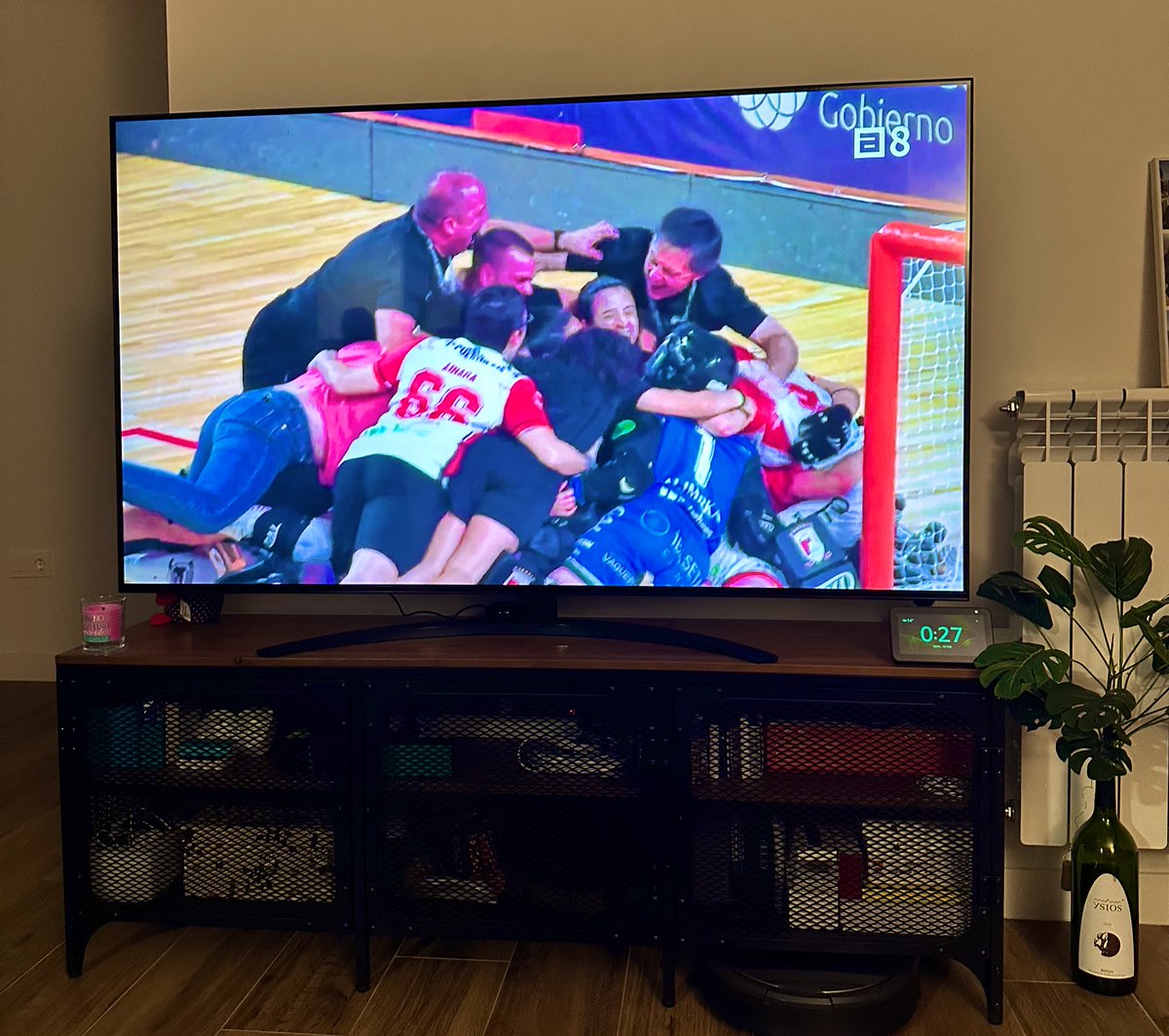 ¡Enhorabuena <a href="/gijonhc/">Telecable Hockey Club</a> !

🏆¡CAM PE O NAS!🏆

Desde el <a href="/CBLaCalzada/">Club Balonmano MotiveMarket.com La Calzada</a> empujando muy fuerte desde <a href="/gijon/">Gijón/Xixón</a> 💪🏼

¡Sois las número 1!

#deportefemenino
#gijondeporte