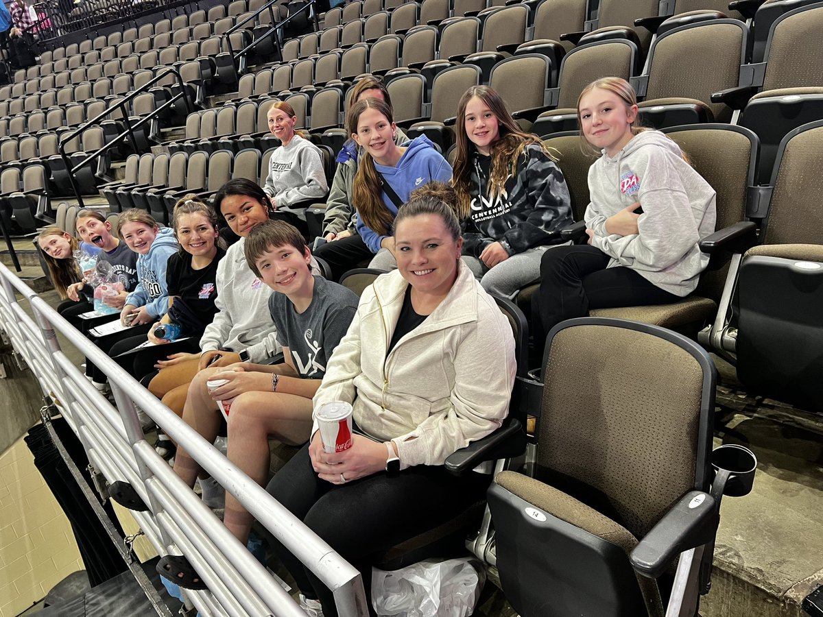 Centennial Volleyball Academy (@centennialvba) on Twitter photo Centennial Volleyball Academy, Ankeny Iowa 13U Select cheering on the Supernovas! LETS GO! <a href="/OmahaSupernovas/">Omaha Supernovas</a> Centennial Volleyball Academy, Ankeny Iowa 13U Select cheering on the Supernovas! LETS GO! <a href="/OmahaSupernovas/">Omaha Supernovas</a>