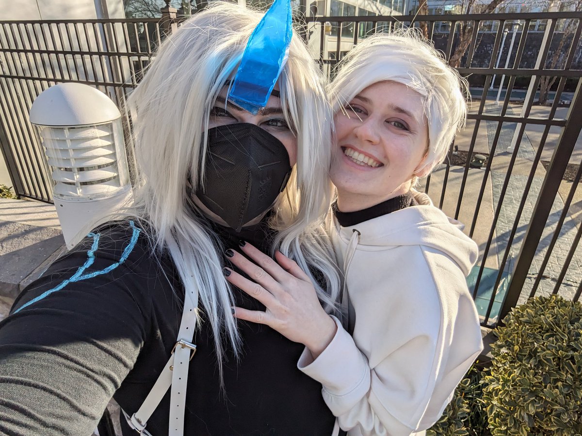 <a href="/cherryquill_alt/">🍒 Cherry 🏳️‍⚧️ #1 Raksa Stan</a> and I did #lovebot cosplays at katsu today 🥰