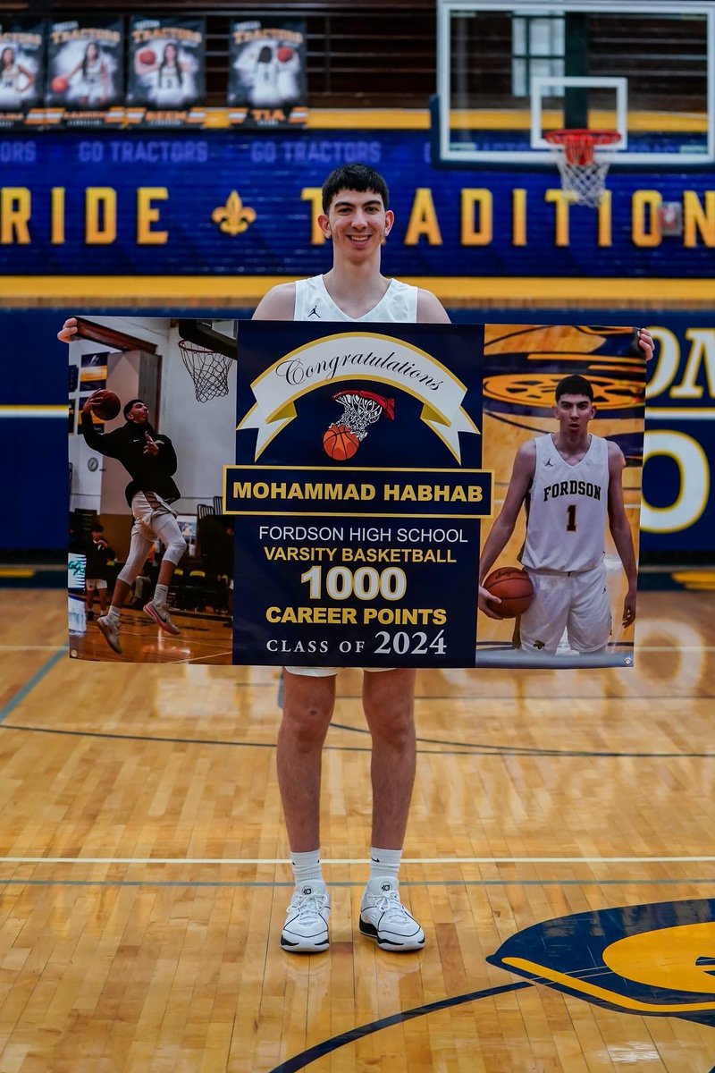 Fordson Tractors Boys Basketball (@fordsonboysbb) on Twitter photo Congrats to <a href="/Mhabhab_1/">Mohammad Habhab</a> who surpassed 1000 Career points this past week. First to do it in 14 years at Fordson
Moe was also honored for breaking the all time Free Throw % record in a season a record that stood 30+ years
He currently stands 4 blocks away from being the all time Congrats to <a href="/Mhabhab_1/">Mohammad Habhab</a> who surpassed 1000 Career points this past week. First to do it in 14 years at Fordson
Moe was also honored for breaking the all time Free Throw % record in a season a record that stood 30+ years
He currently stands 4 blocks away from being the all time