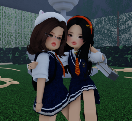 goodidea4_jia's tweet photo. School dayz 🎈🎉👛💄🎶🏹 https://t.co/muPn76GlKM