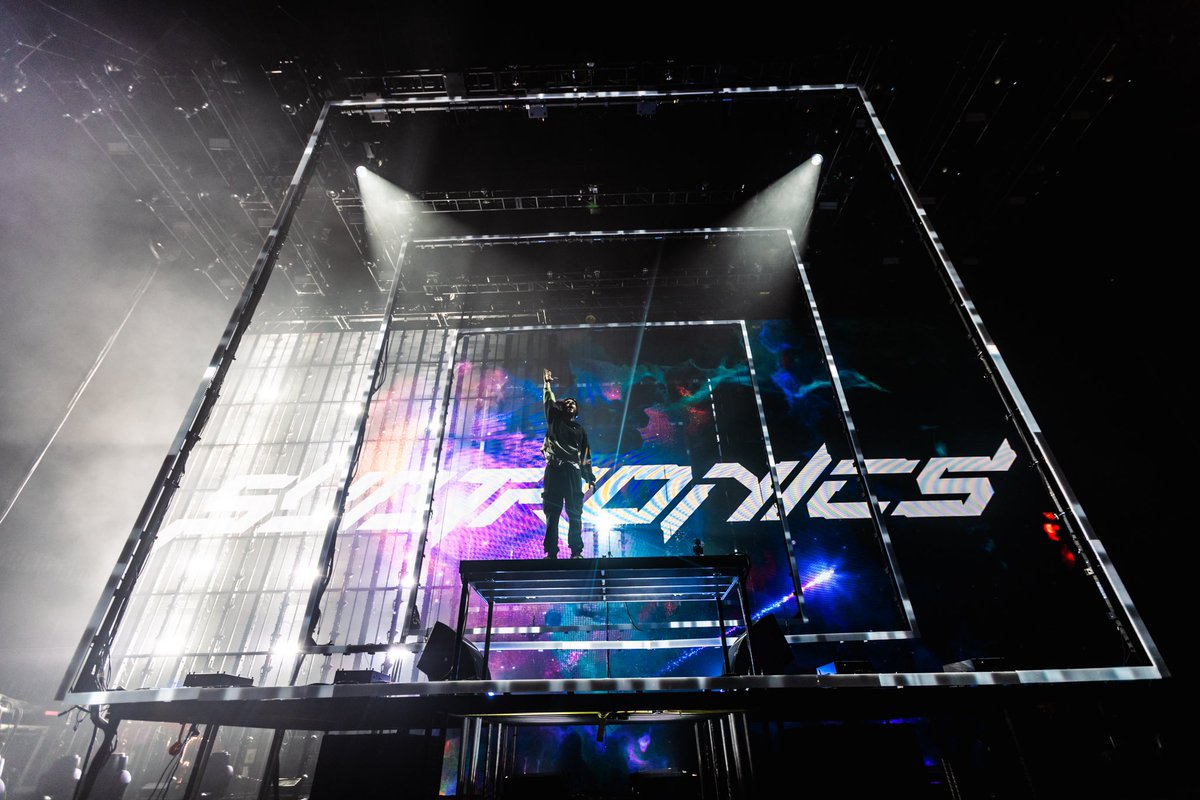 SIMshows's tweet image. SUBTRONICS Tesseract Tour 2024
What a weekend that was! 

Blown away for sure.  Two sold-out nights with a support cast that all threw down massive sets, a packed @ArmoryMn full of the #cyclopsarmy, and of course two unique sets from Jesse as only he does!