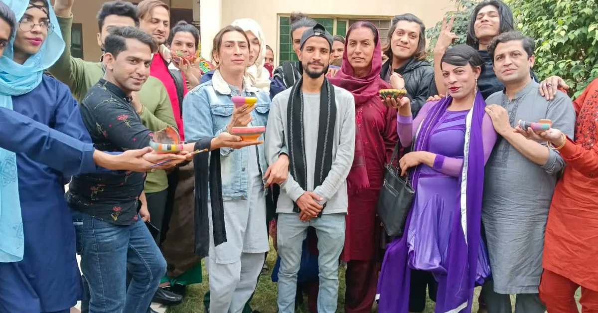 YPlusPakistan's tweet photo. @ypluspakistan along with @m4m_space organised a one day mental health mediation and awareness session for HIV key populations with the theme of patient safety. https://t.co/3k6L3f6Brx