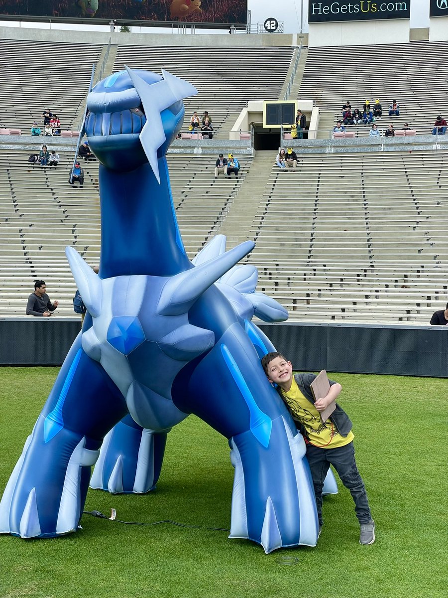 Nathan was very happy to meet Dialga! 🥰 #PokemonGO #PokemonGOTour #SinnohTour #getrekt #3dexentryshinies #dialga #pokemon