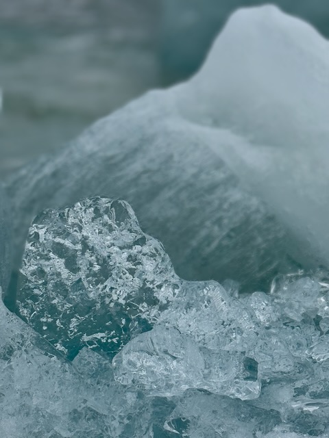 Ice on the #OttawaRiver