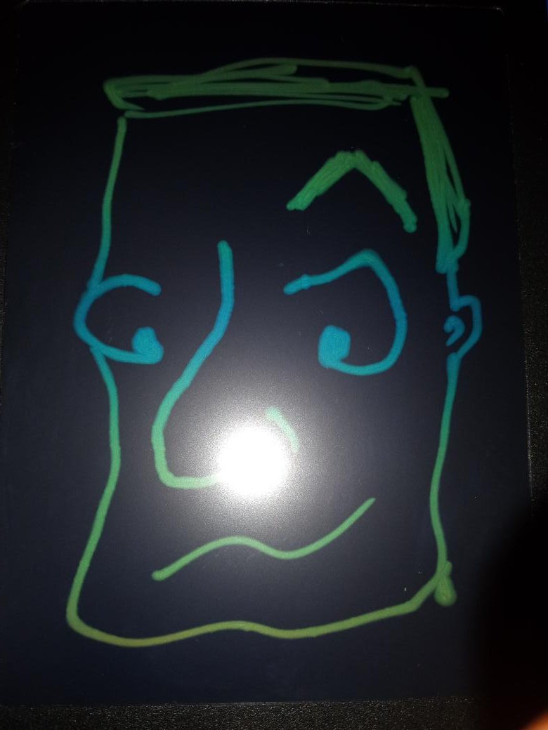 10Fan3's tweet photo. @JoypadLadShop You sure that's an original? https://t.co/JRbWWwCMON