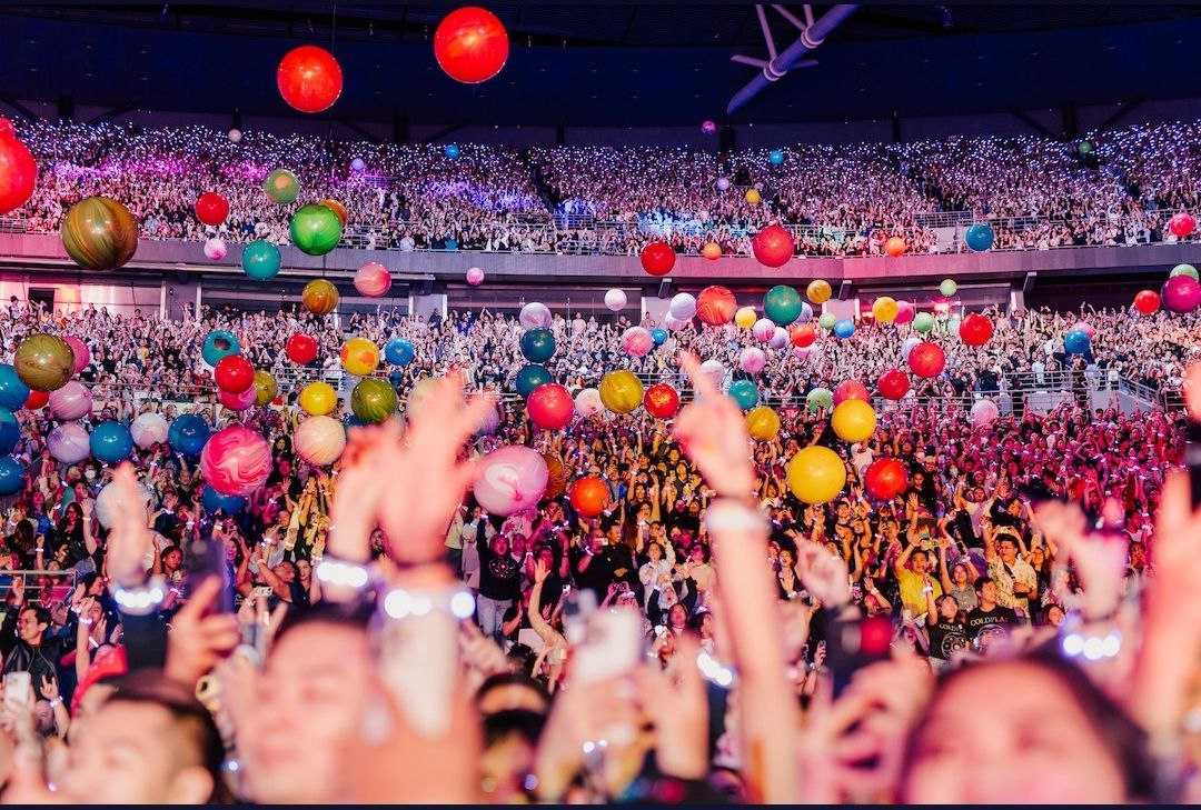 ColdplayMNL's tweet photo. π
OTD 1 Month Ago: We had the Cosmic Adventure of a Lifetime! β¨
π
19 January 2024
πΈ @coldplay, @annaleemedia
#MOTSWT
#MOTSWTPH
#ColdplayManila
#ColdplayPhilippines
#MusicOfTheSpheresWorldTour
π² Follow Us: https://t.co/AF6vXq5hIk https://t.co/qrbtpoNw0a
