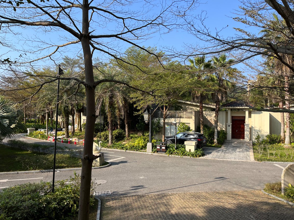 287993769's tweet photo. 泡温泉有一起的吗 https://t.co/KztdUMV6SH