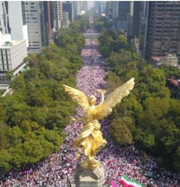 chucho_cuerero's tweet photo. 13 de noviembre 2022
26 de febrero 2023
18 de febrero  2024
Tres imágenes icónicas grabadas en mi corazón. 

¡Viva México cabrones! https://t.co/wUw3xAwS6r