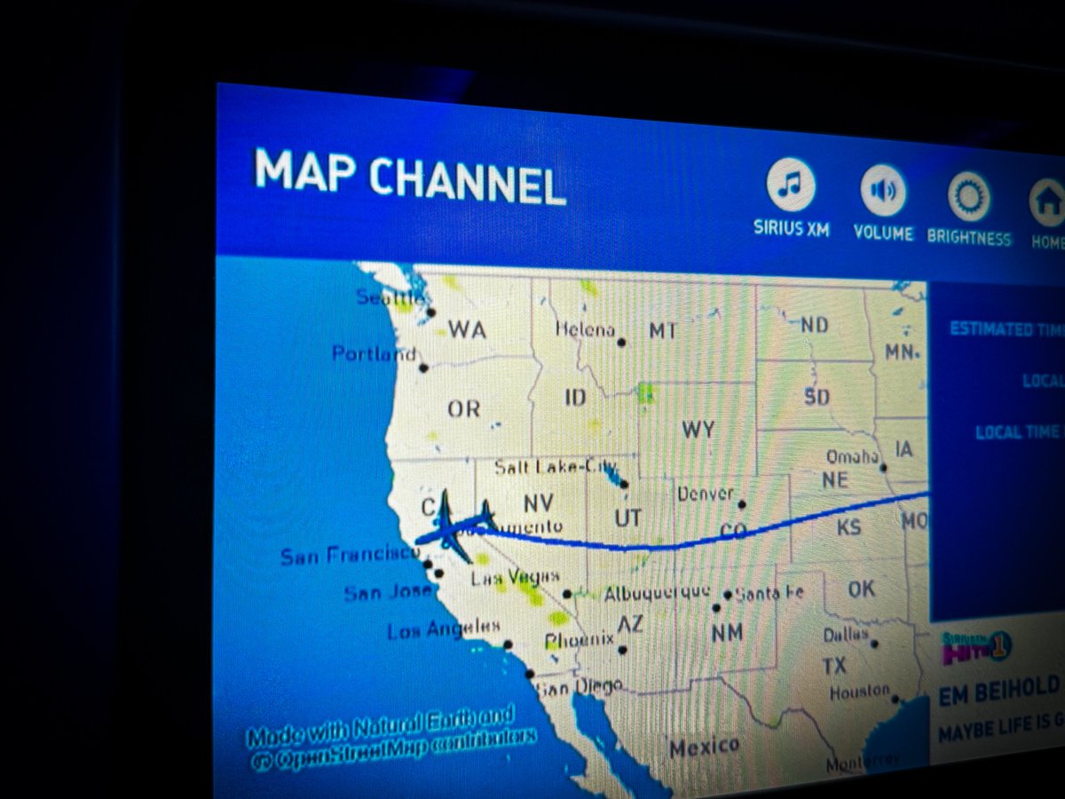 12-FEB-2024: B6161 JFK-SMF (N975JT - A321) Crossing the US 🇺🇸 aboard JetBlue's all-Economy Airbus A321. Legroom is fantastic up front. Appreciate the live TV and free snacks, although even they can't make a 6h flight fly by when looking forward to In-N-Out 🍔 the whole time. 👀