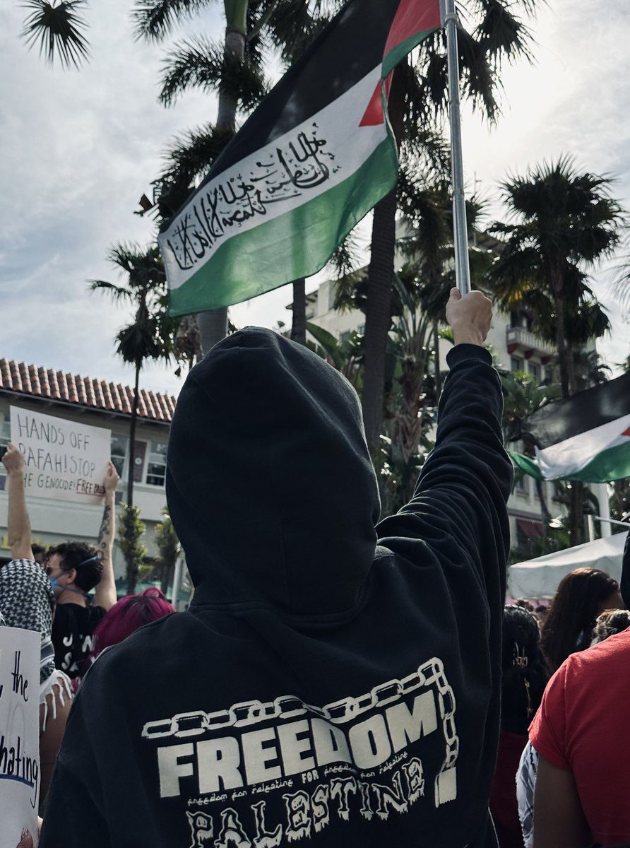 james ♥︎ viva palestina tweet media