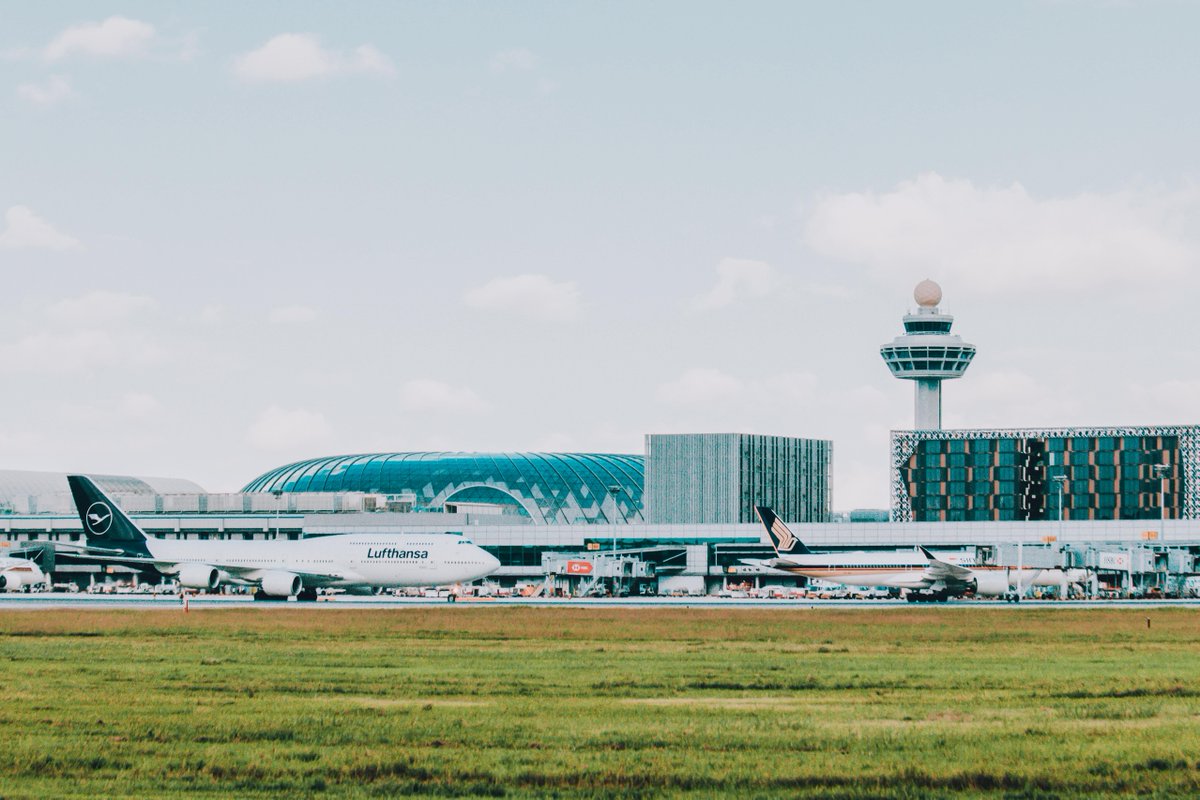 #Breaking: In January 2024, Changi Airport saw 5.43 million passenger movements, marking a remarkable 96% of our January 2019 numbers. This is our first time surpassing 95% since post-Covid recovery! 🛫