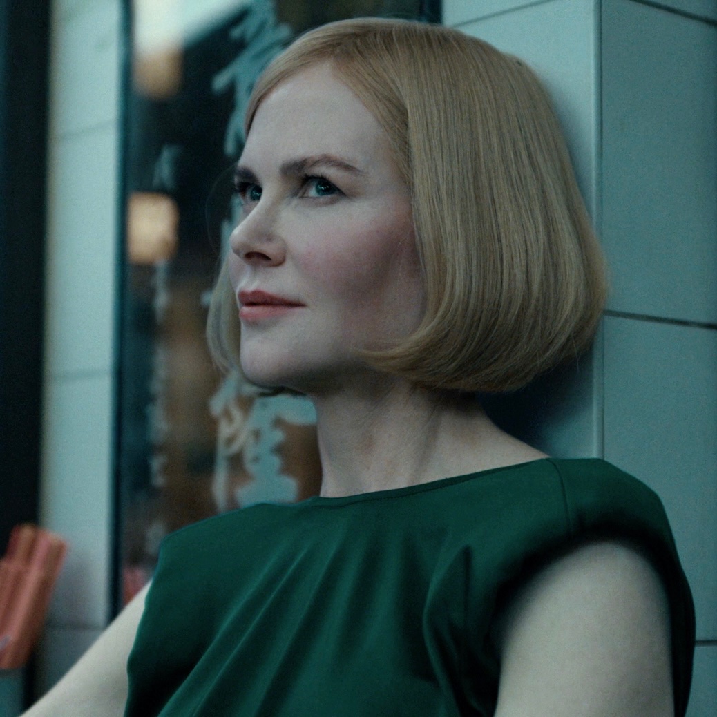 #expats 1X01 | "THE PEAK