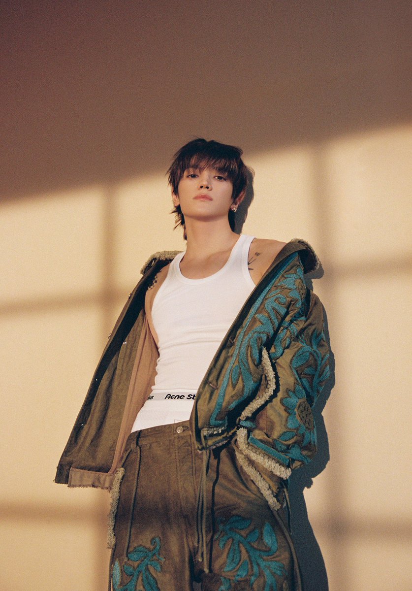 NCTsmtown's tweet photo. ‘26일 컴백’ NCT 태용, 직접 써 내려간 사랑의 양면성
로맨틱한 설렘 ‘Moon Tour’, 쓸쓸한 이별 ‘나에게 했던 것과 같이’ 수록!
두 번째 미니앨범 ‘TAP’으로 보여줄 ‘완성형 아티스트’의 감성

https://t.co/jZQQmIDkEl

#TAEYONG #태용 #TAP
#TAEYONG_TAP https://t.co/SRQPZjVgmP