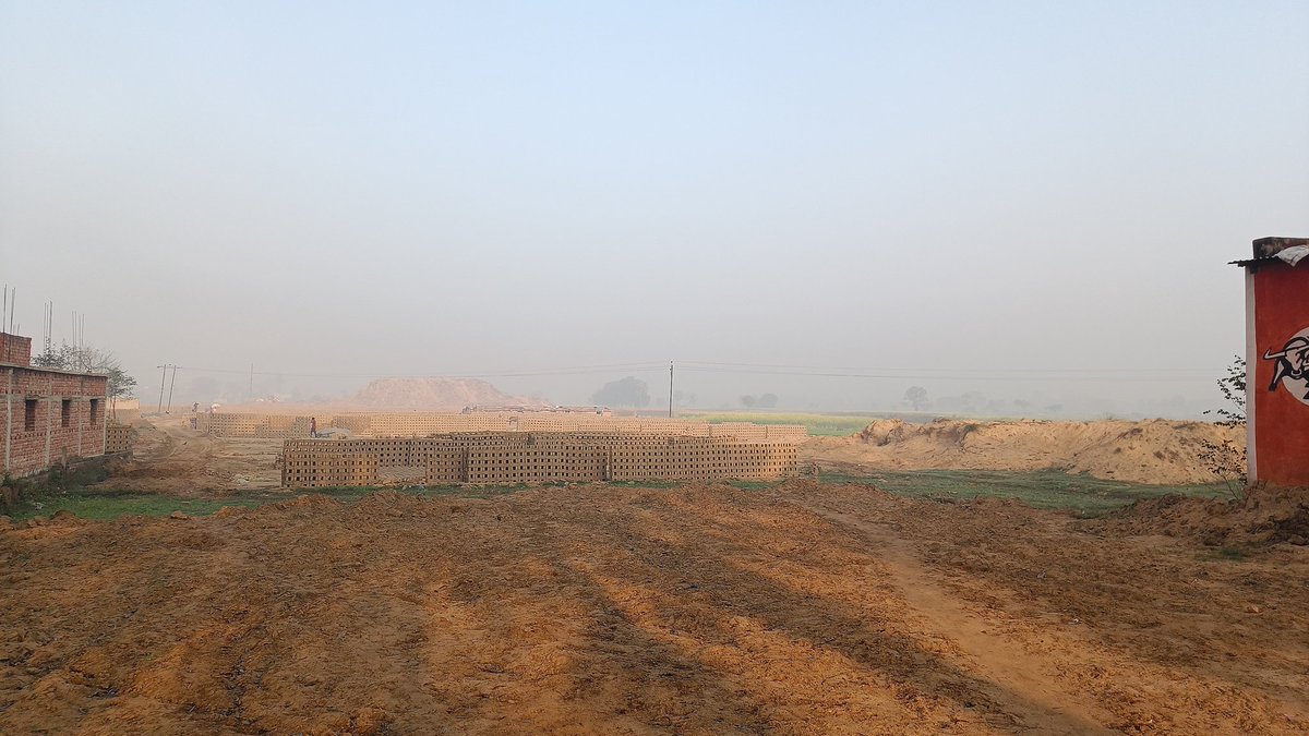 TheTimeKeepar's tweet image. Cultivation land being exploited for making brick.