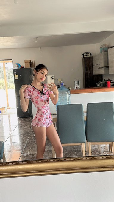 Te gusta mi conjunto?
https://t.co/6ACfosdEz6 https://t.co/RgpHI6HWzs