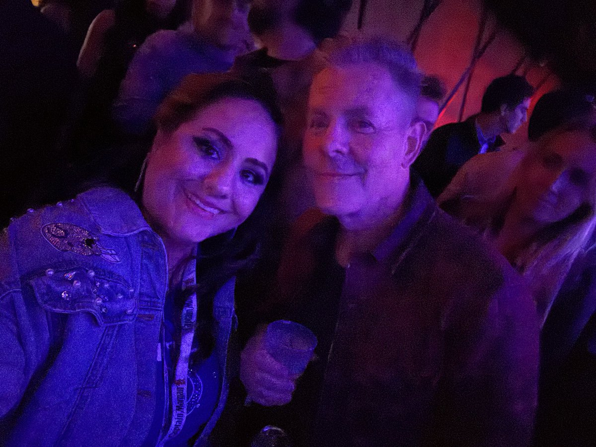 johnson_maren's tweet image. Happy Birthday, Trevor @trevorrosen of @OldDominion!! It was so great running into you at the @SInow party last weekend! Thank You for stopping to chat &amp;amp; take a pic, much love! Have a great one &amp;amp; enjoy celebrating, cheers to you!!🎉🎂🥳🎊#OldDominion #ODArmy