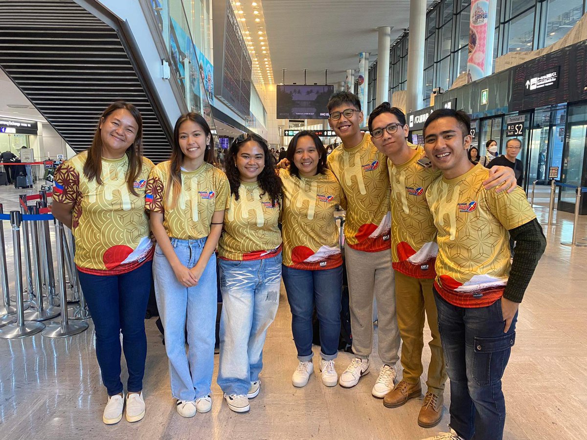 Our Philippine Rugby JENESYS team has finally arrived in Japan! 🇯🇵🇵🇭 

A special thanks to DFJ Creatives Printing Services for providing the awesome shirts for our Philippine delegation! 🙌🏼🙌🏼🙌🏼
 
#rugby #PhilippineRugby #JapanRugby #AsiaRugby #SchoolsRugby #ExchangeProgram