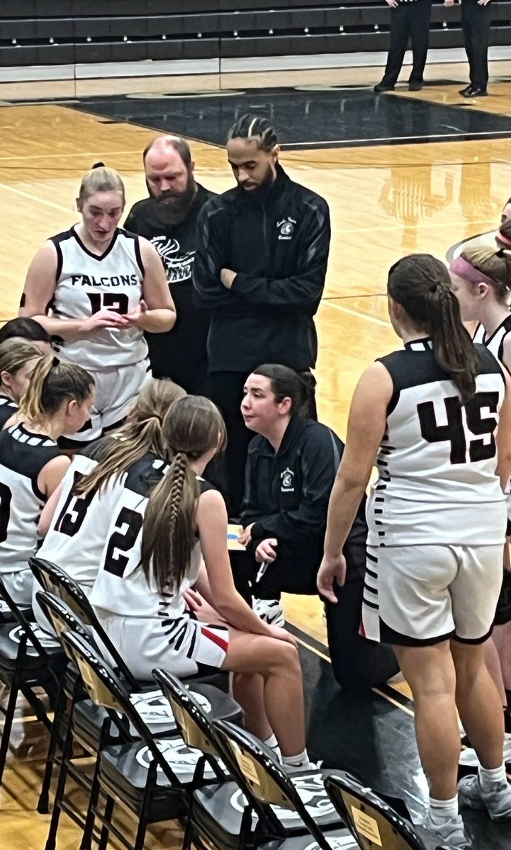 Congrats Coach Liz on being named D2 District COACH OF THE YEAR!   🏀 Great coaching staff as well.  Coach Liz values all members of her Staff from Ms- to Hs!  Super Proud to have her in Falcon Athletics AND Graham Schools! #TopTeacher #TheGrahamWay @graham_GBK