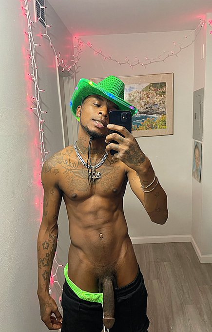 😈🫶🏽💚💚💚💚 https://t.co/bXF0gnLfBX