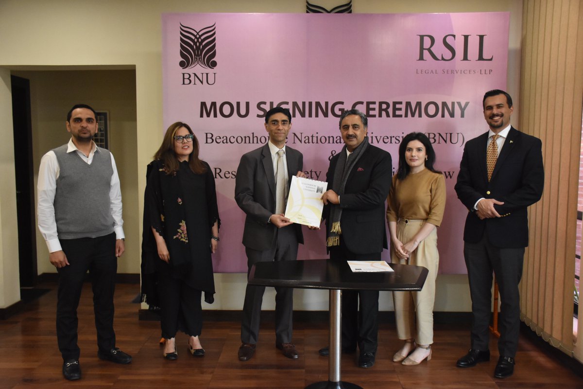 BNU Partners with Research Society of International Law (RSIL) to create collaboration opportunities in joint research publications on sustainability, sustainable finance, and Fintech. Read More: tinyurl.com/46yxnumr #BNULahore #BNUPartnerships #BNU #RSIL @rsilpak