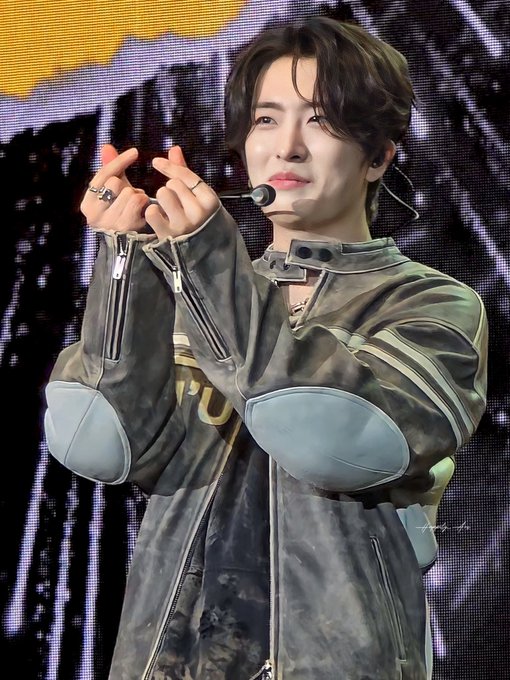 Krungthai_Care's tweet image. วาสนาเขา เราเขินนนน ~ &amp;gt;&amp;lt;
มาไทยพรุ่งนี้เลยได้เปล่า ทุกคนพร้อมแล้วววว 16-17 มี.ค.นี้ ที่ศูนย์สิริกิติ์ เงินเก็บแอดในส่วนของวงการบันเทิงได้ทำหน้าที่เรียบร้อยแล้วค่าา 🫰 🫰 

Youngjae INSIDEOUT in Taipei
#YOUNGJAE #2024YoungjaeInTPE #INSIDEOUT #CONCERT #Krungthai #กรุงไทย #กรุงไทยEnt