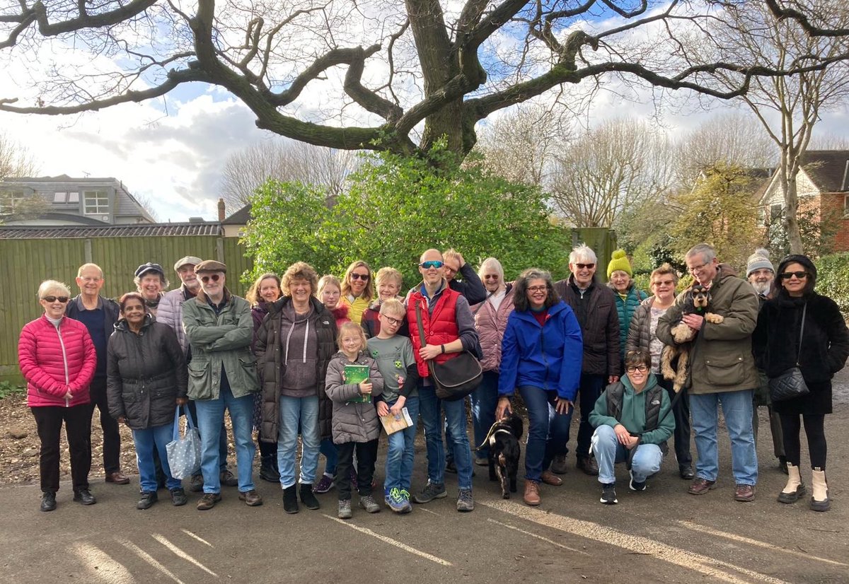 We kicked off our “Green Lent” at ASH with a week of walking instead of driving where possible and with a church family walk. 
It was great to have people from across our services enjoying the green spaces, fresh air and good chat! 
#ecochurch #lent #churchlife #walking #hampton
