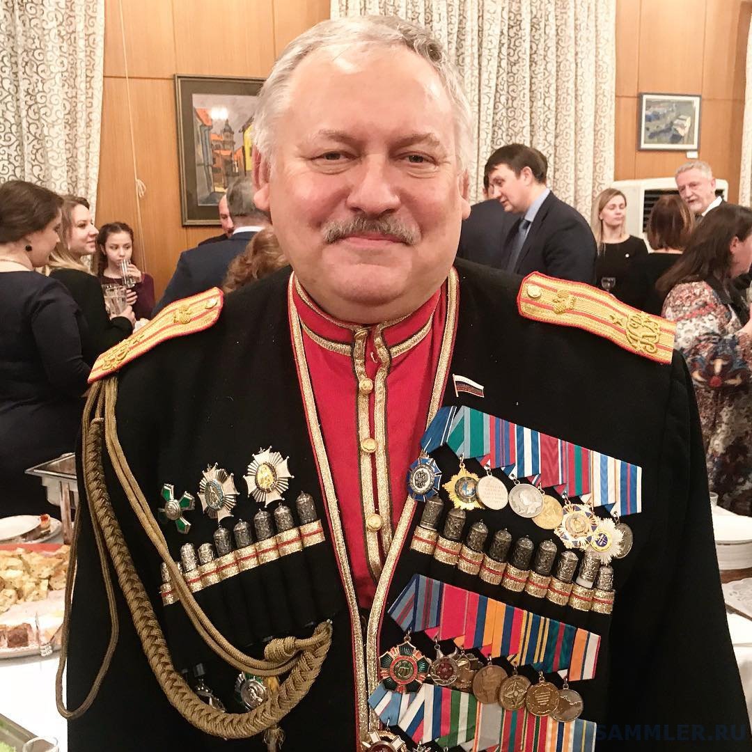 55privet555's tweet photo. Первый зампред комитета Госдумы по делам СНГ Константин Затулин предложил отменить решение 1954 года о передаче Крыма в состав УССР, признав его незаконным.
И Аляску в зад вернуть.

С ебанатов спросу нет. https://t.co/6r3Eabhk8T