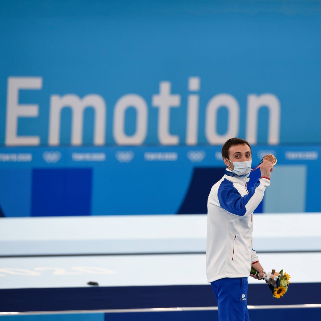 #Olympicmemories

Arthur Davtyan of Armenia is performing at Tokyo 2020 Olympic Games at Ariake Gymnastics Center.
photo credit @yantsimages / @asaturjan

Հայաստանի ներկայացուցիչ Արթուր Դավթյանի ելույթը Տոկիո-2020 Օլիմպիական խաղերում Արիակե մարմնամարզության կենտրոնում։