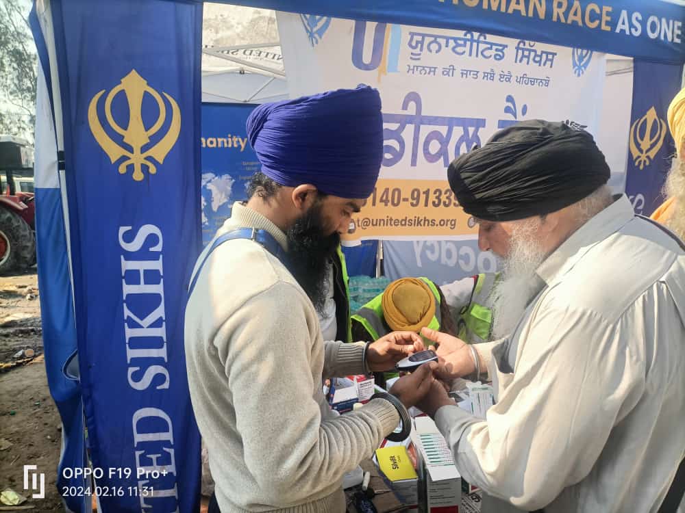 Farmers are at Shambu Border. 

They are protesting.
They are exercising thier fundamental right. 
They are demanding dignity. 

We are serving them.
<a href="/unitedsikhs/">UNITED SIKHS</a>

#FarmersProtest2024 #farmerprotests2024