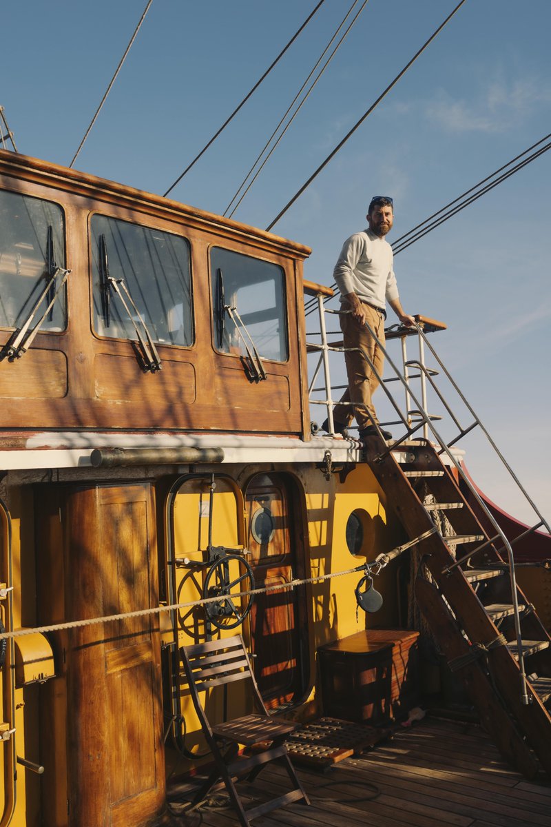 CAREER OPPORTUNITY - We are looking for an experienced First Mate! Do you have previous experience on square-rigged ships? Send us your resume and experience at crew@barkeuropa.com or learn more: barkeuropa.com/about-us/caree…