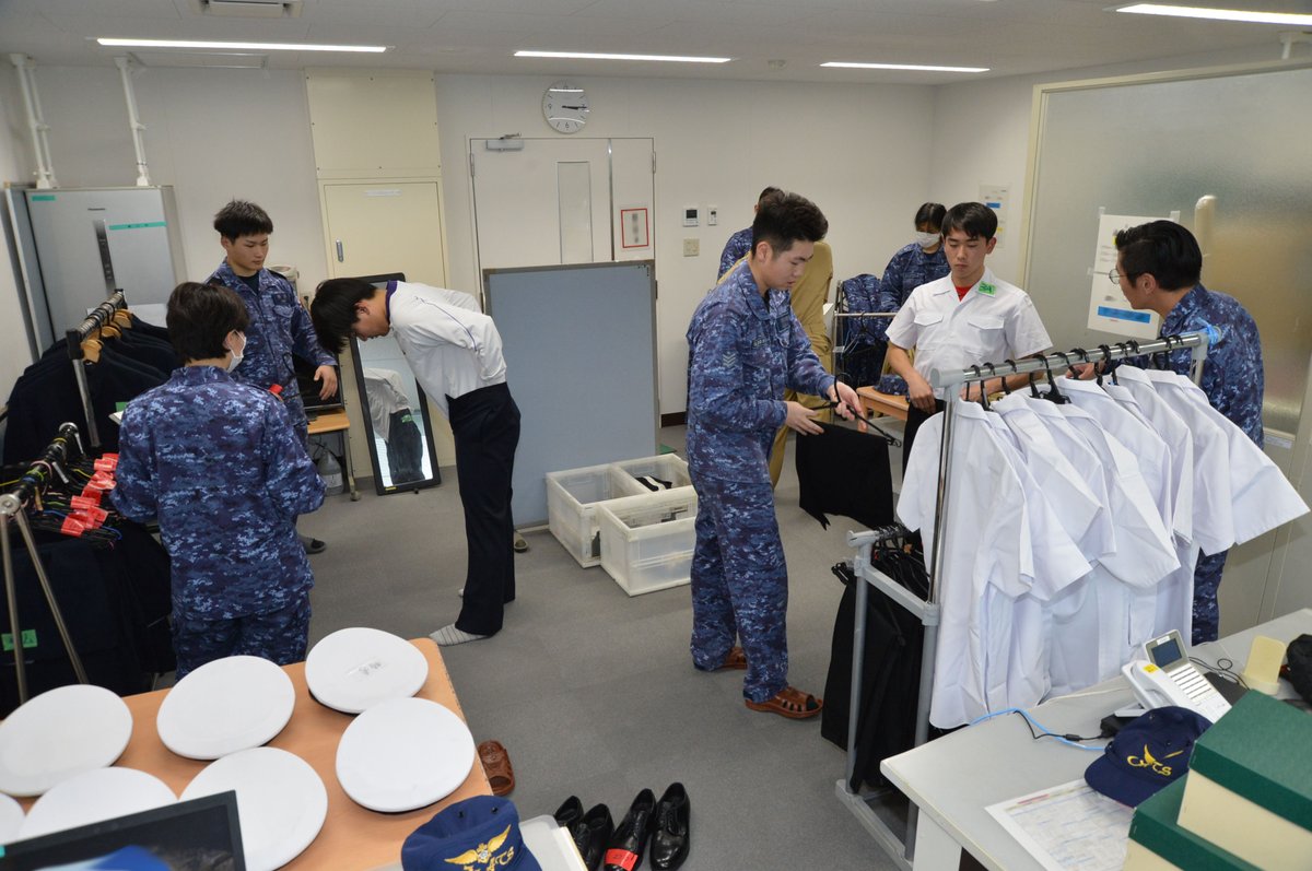 第76期航空学生採用予定者の第1回目の事前身体検査を行いました