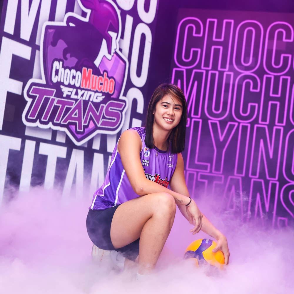 DEANNA DOMINANCE 💪🏼 Best of luck in the new @PVLph season, @deannawongst & @CMFlyingTitans! 💜🔥 We are so excited to watch you dominate the court! 📸 @CignalTV #DeannaWong #VMGTalent #ChocoMucho #CMFT #TitanPride