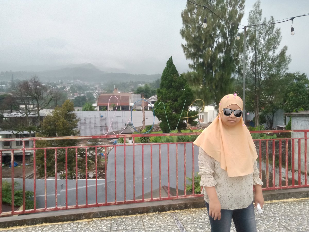 Ngadem dulu ah ...