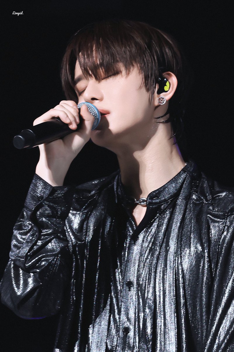 #HAPPYJUNGWOODAY 
#스물여섯_정우도_변함없이_애쩡해 #SUGARINGCANDYDAY