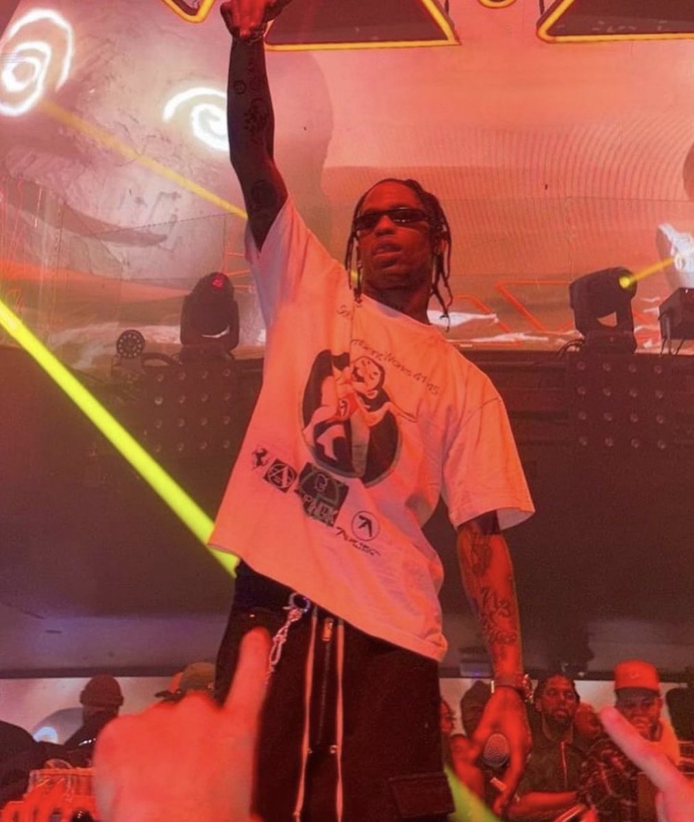 Aphex Twin × はだしのゲンtシャツにリックオウエンス合わせてライブ